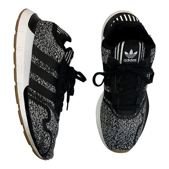 Adidas Men's Swift Essential Sneaker, Black/Black/White size 10 - Picture 1 of 14